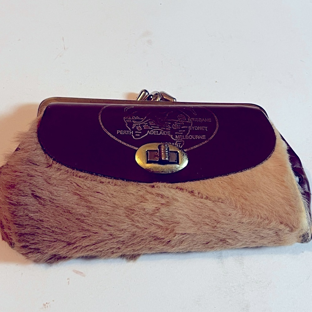 Vtg Lispeer Trading Genuine Kangaroo Sydney Coin Purse Gold Turnlock - Picture 11 of 12